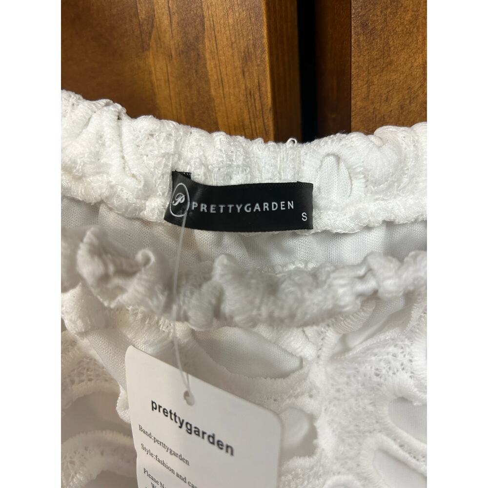 Pretty Garden NWT White Lace Top with Lining - Picture 3 of 5